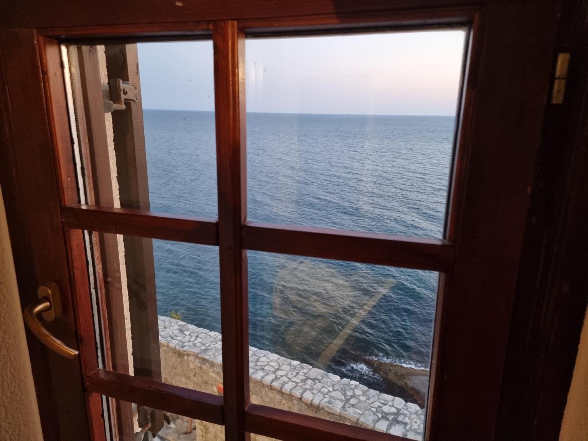 Kulla E Balshajve Hotel Ulcinj Exterior photo