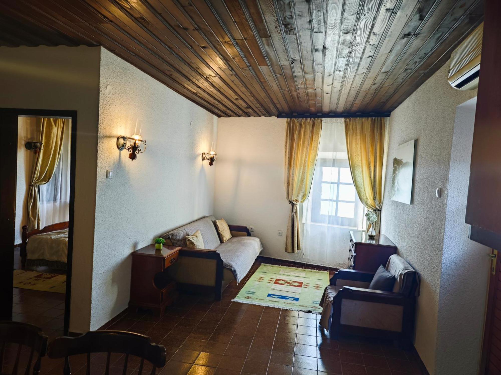 Kulla E Balshajve Hotel Ulcinj Exterior photo